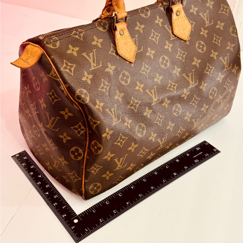 Louis Vuitton Speedy 35  Brown Monogram Handbag - Picture 11 of 15